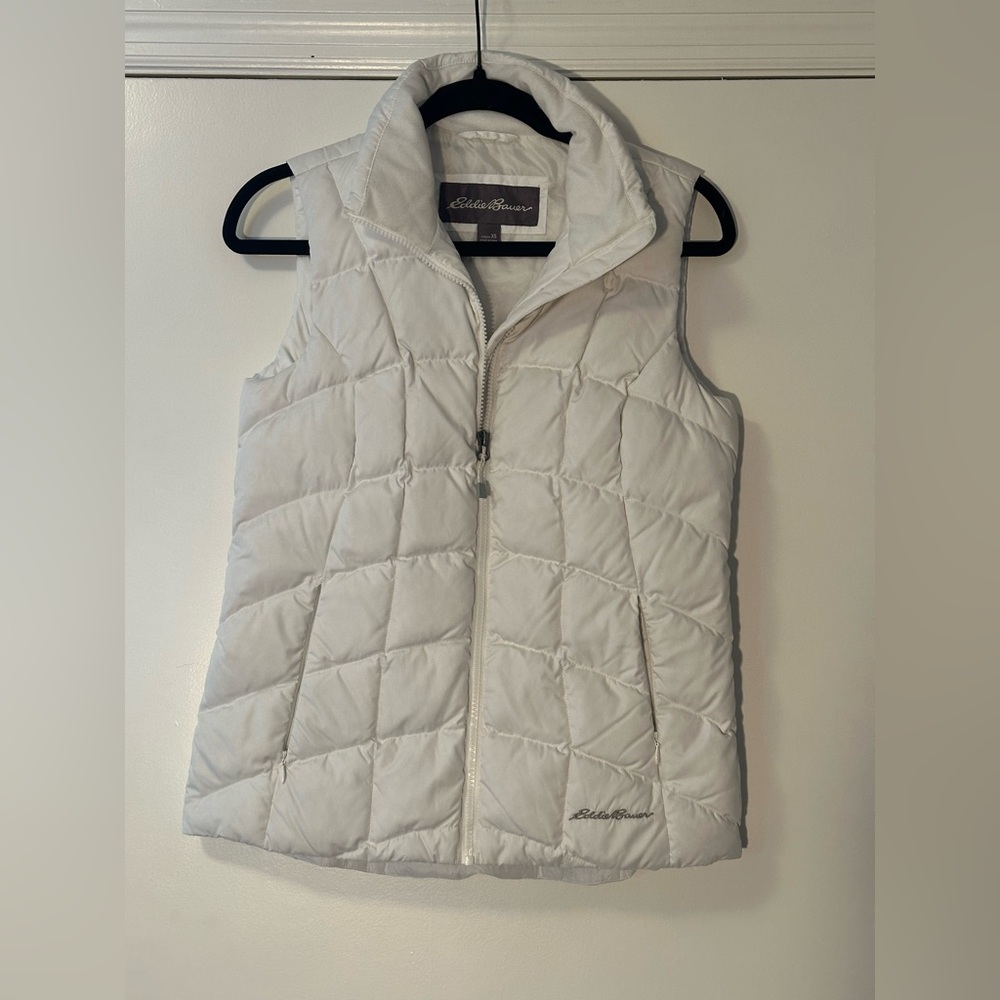 Women’s Eddie Bauer Down Vest white size xs